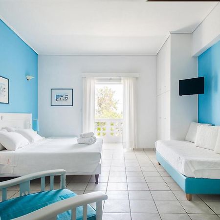 Daphne'S Club Hotel Apartments Xylokastro Dış mekan fotoğraf