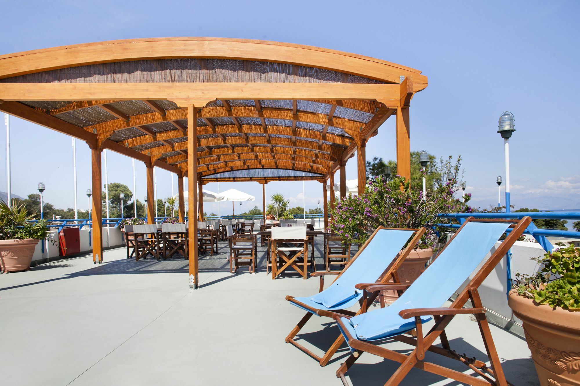 Daphne'S Club Hotel Apartments Xylokastro Dış mekan fotoğraf